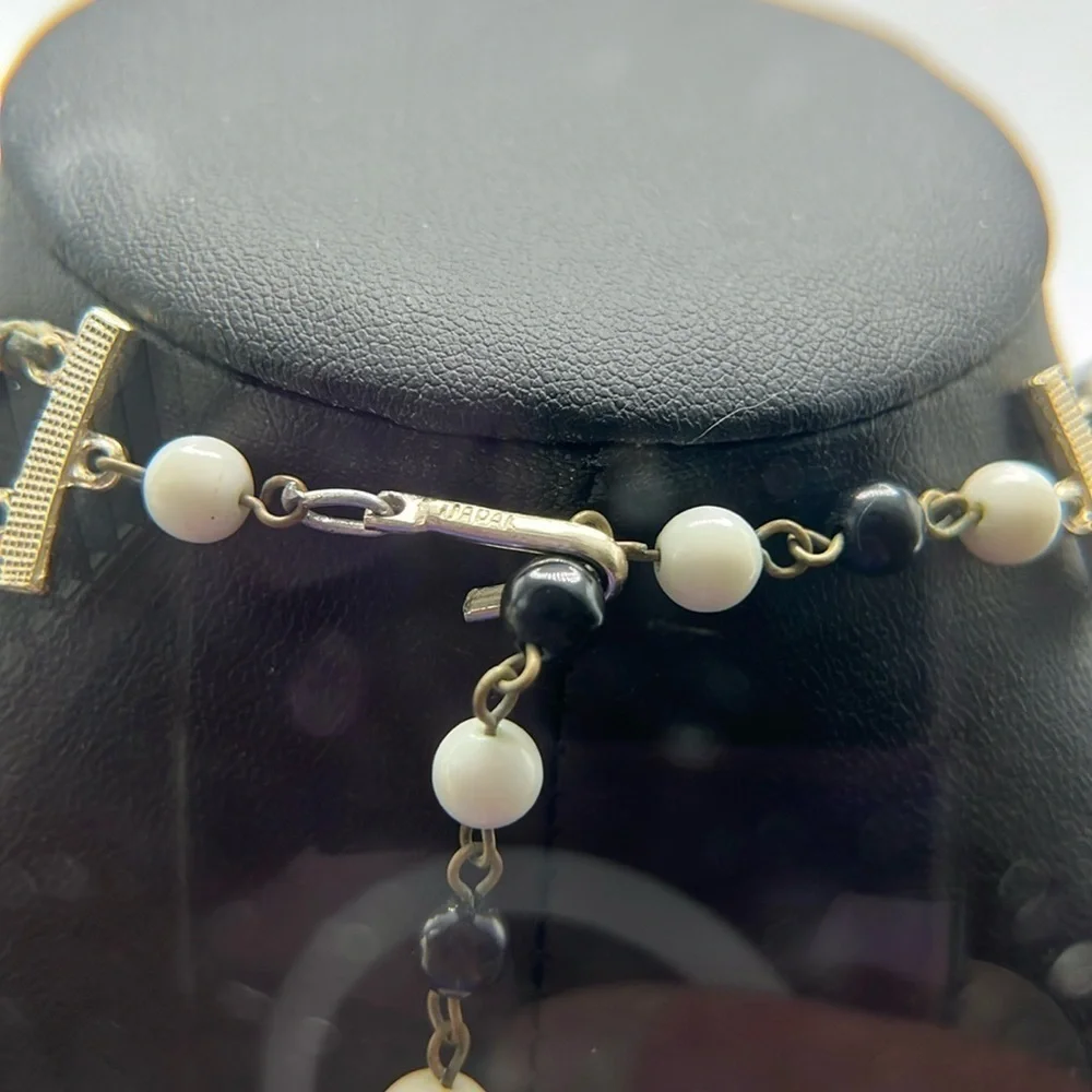 Vintage Japan MCM black white iridescent beaded necklace+ clip on earrings